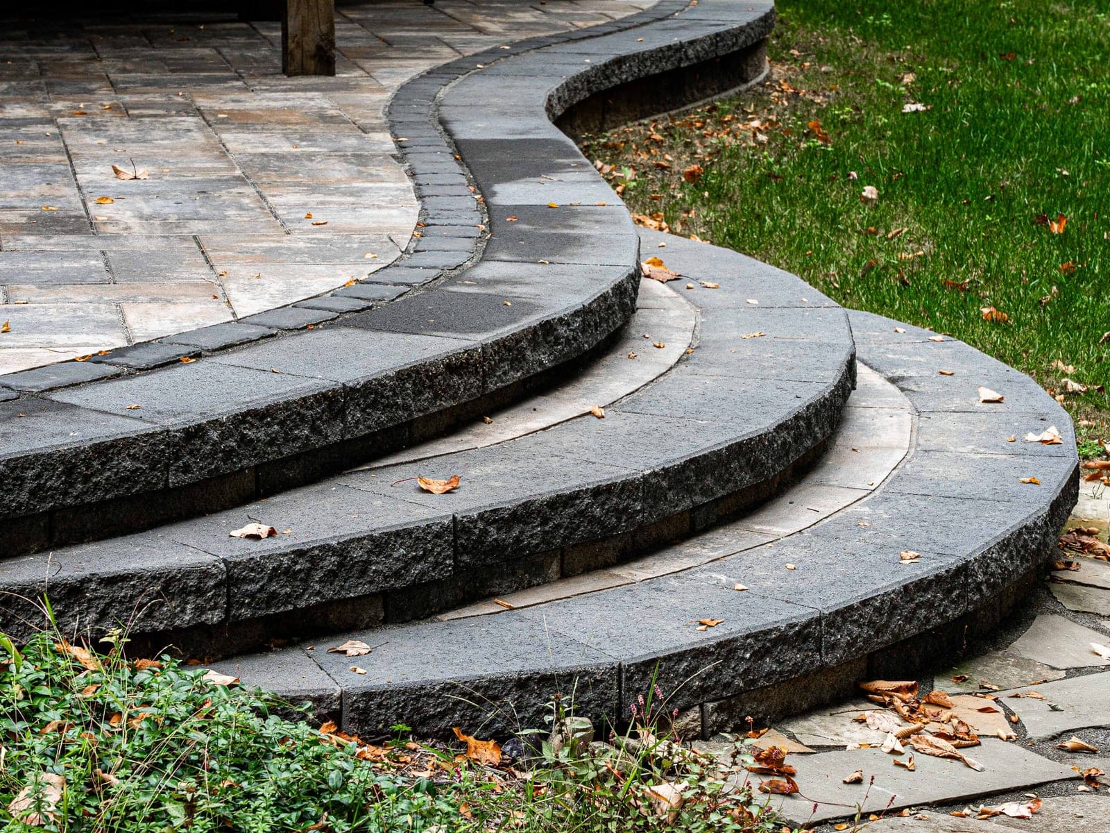 curved paver steps detail - Elements Landscape Management